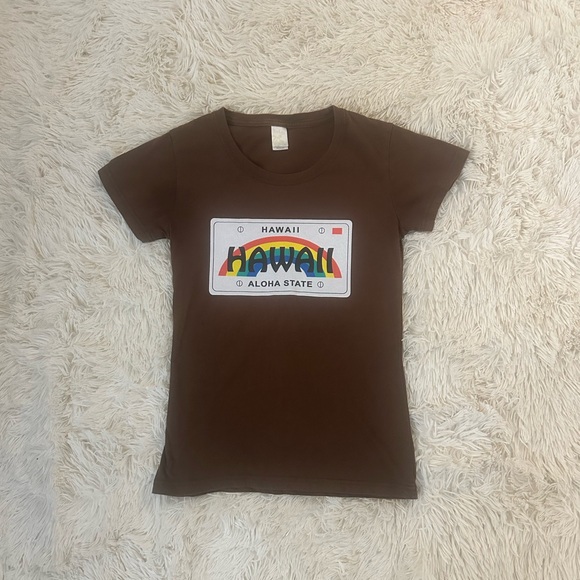 HAWAII Aloha State License Plate Shirt - Picture 1 of 7